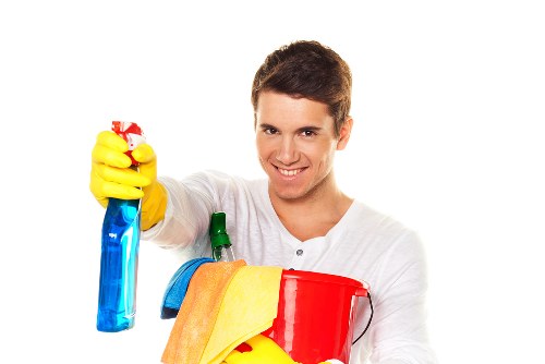 Risk-aware cleaning practice in a workplace setting